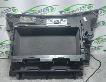 Torpedou BMW Seria 3 E46 [1997 - 2003] Compact hatchback 318ti MT (143 hp)