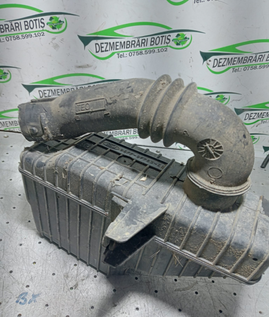 Carcasa filtru aer Ford Fiesta 4 [1996 - 2000] Hatchback 5-usi 1.8 D MT (59 hp)