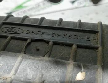 Carcasa filtru aer Ford Fiesta 4 [1996 - 2000] Hatchback 5-usi 1.8 D MT (59 hp)