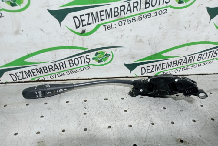 Maneta semnalizare Mercedes-Benz C-Class W203/S203/CL203 [2000 - 2004] Sedan 4-usi C 220 CDI MT (143 hp)