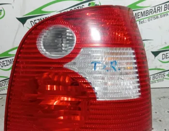 Lampa / Tripla stop dreapta pe aripa Volkswagen VW Polo 4 9N [2001 - 2005]