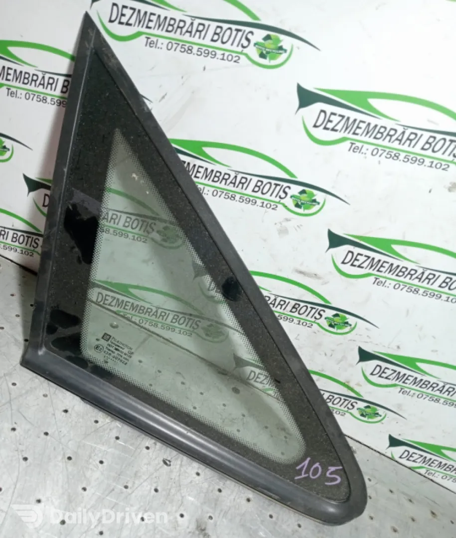 Geam fix caroserie fata dreapta Opel Zafira A [1999 - 2003] Minivan 5-usi 1.6 MT (101 hp)