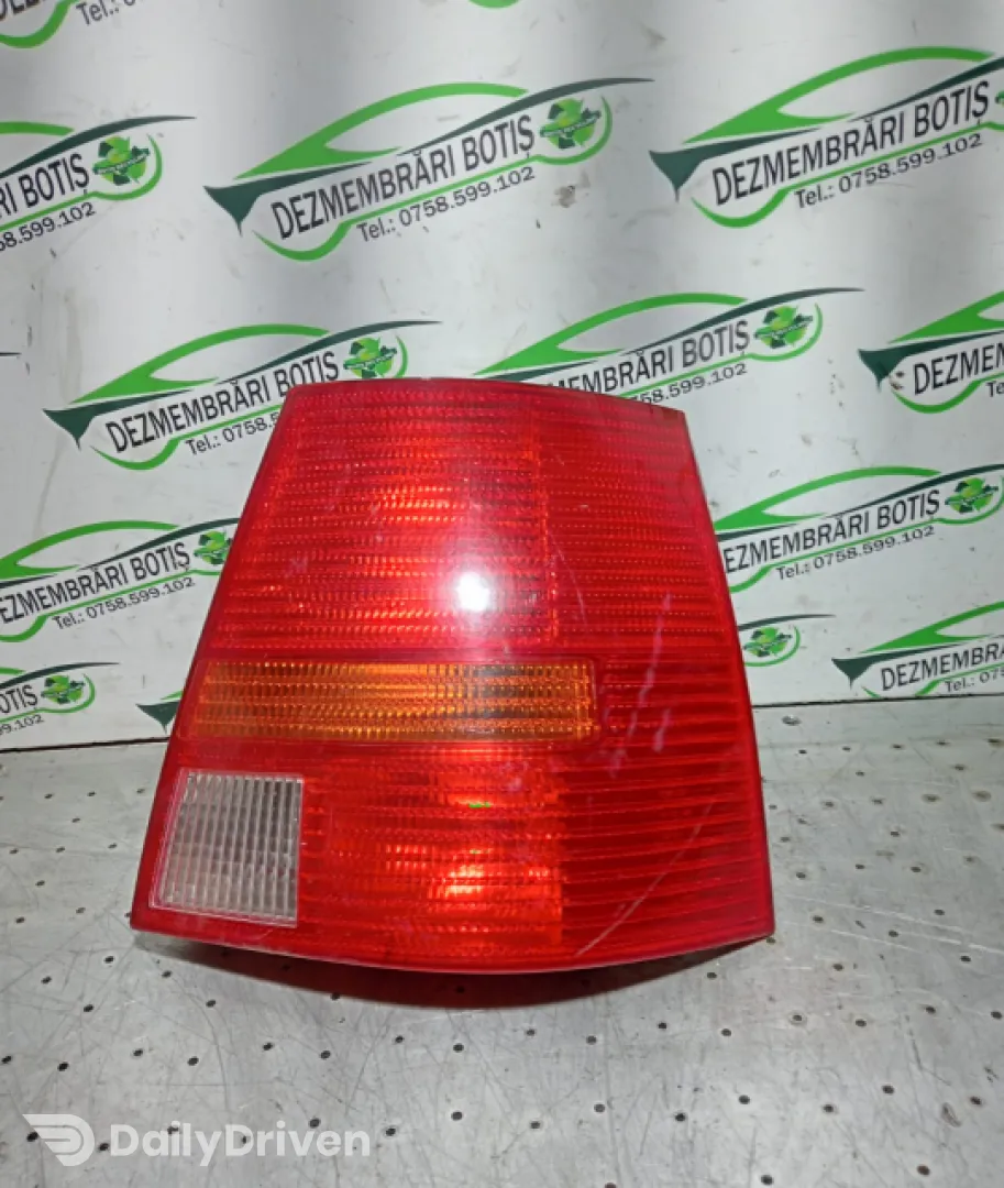 Lampa / Tripla stop dreapta pe aripa Volkswagen VW Golf 4 [1997 - 2006] wagon 1.6 16v AT (102 hp)