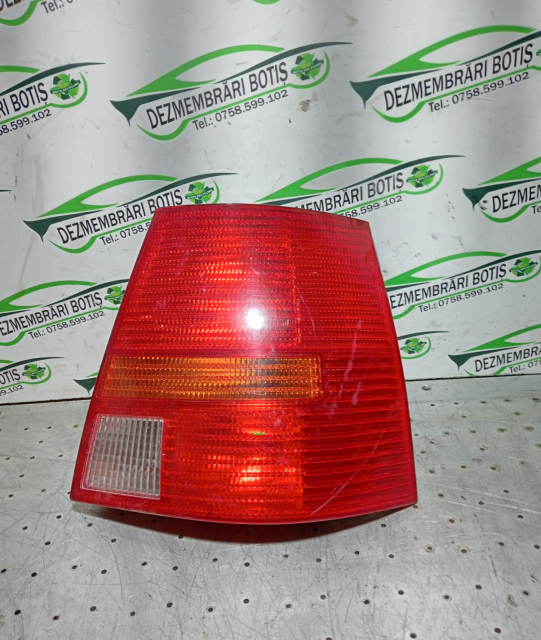 Lampa / Tripla stop dreapta pe aripa Volkswagen VW Golf 4 [1997 - 2006] wagon 1.6 16v AT (102 hp)