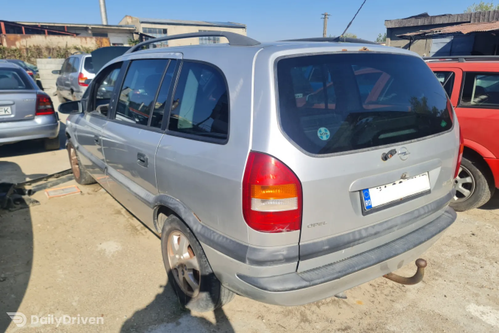 Geam fix caroserie fata stanga Opel Zafira A [1999 - 2003] Minivan 5-usi 1.6 MT (101 hp)
