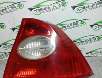 Lampa / Tripla stop dreapta pe aripa Ford Focus  [facelift] [2001 - 2007] Sedan 1.6 MT (101 hp)