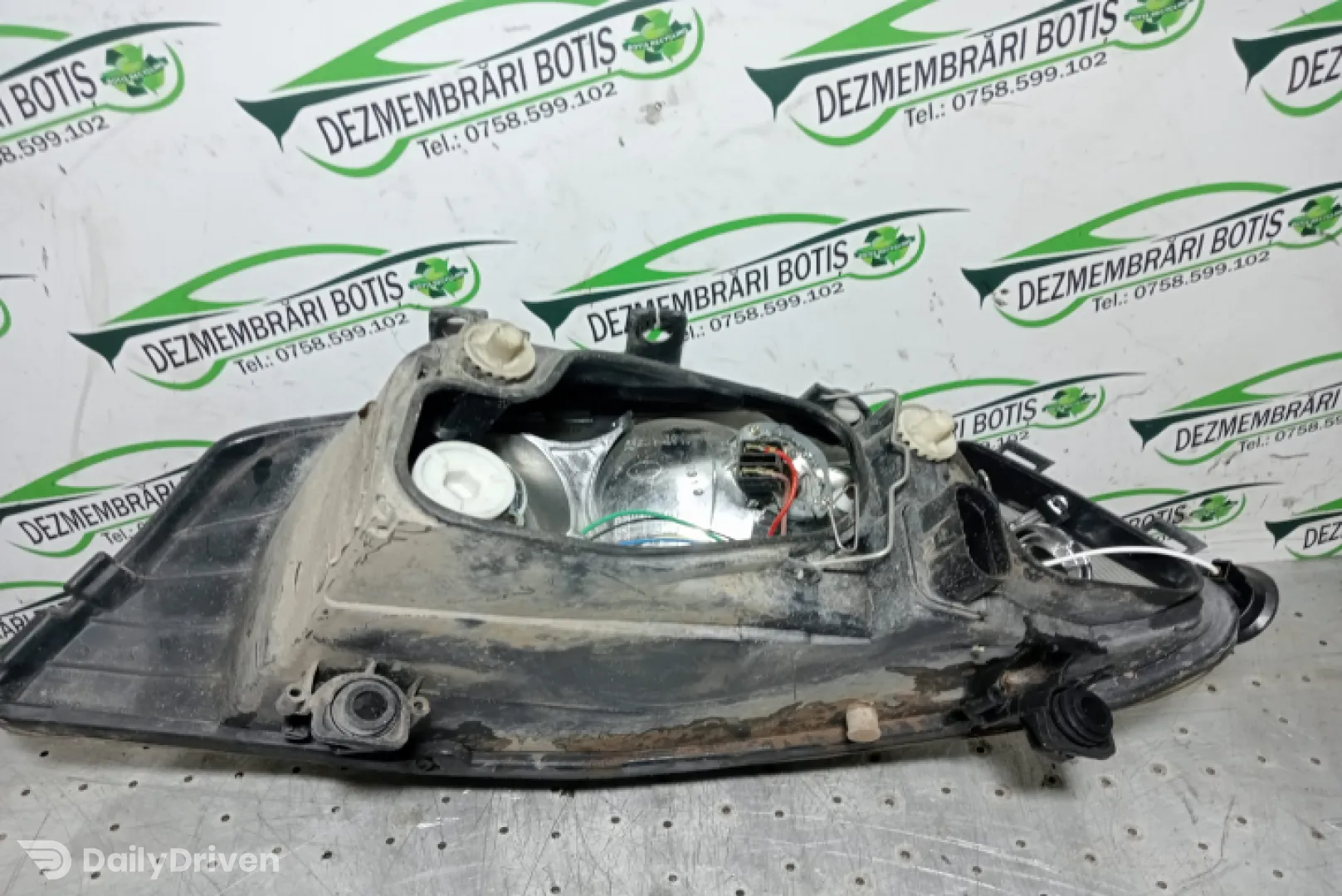 Far dreapta Seat Ibiza 3 6L [2002 - 2006] Hatchback 3-usi 1.2 MT (64 hp)
