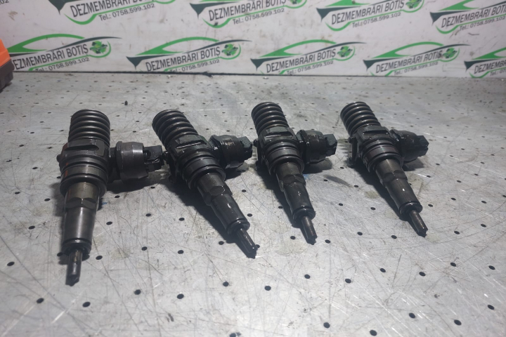 Injector Motorina Bosch 036 130 073 bc/CH Audi A4 B6 [2000 - 2005] Sedan 2.0 MT (130 hp)