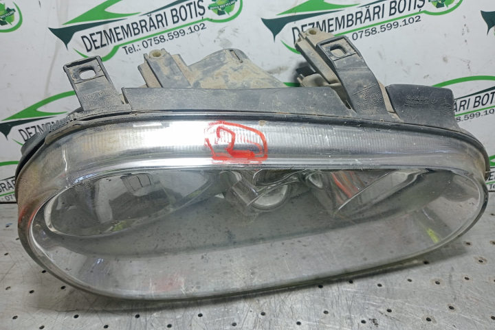 Far dreapta Volkswagen VW Golf 4 [1997 - 2006] wagon 1.9 SDI MT (68 hp)
