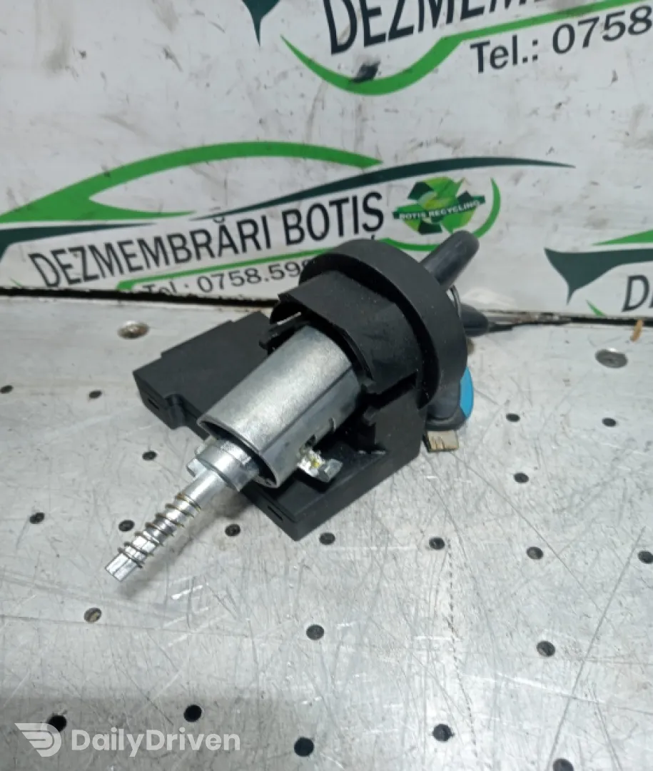 Contact cu cheie Opel Corsa C [2000 - 2003] Hatchback 3-usi 1.2 MT (75 hp)