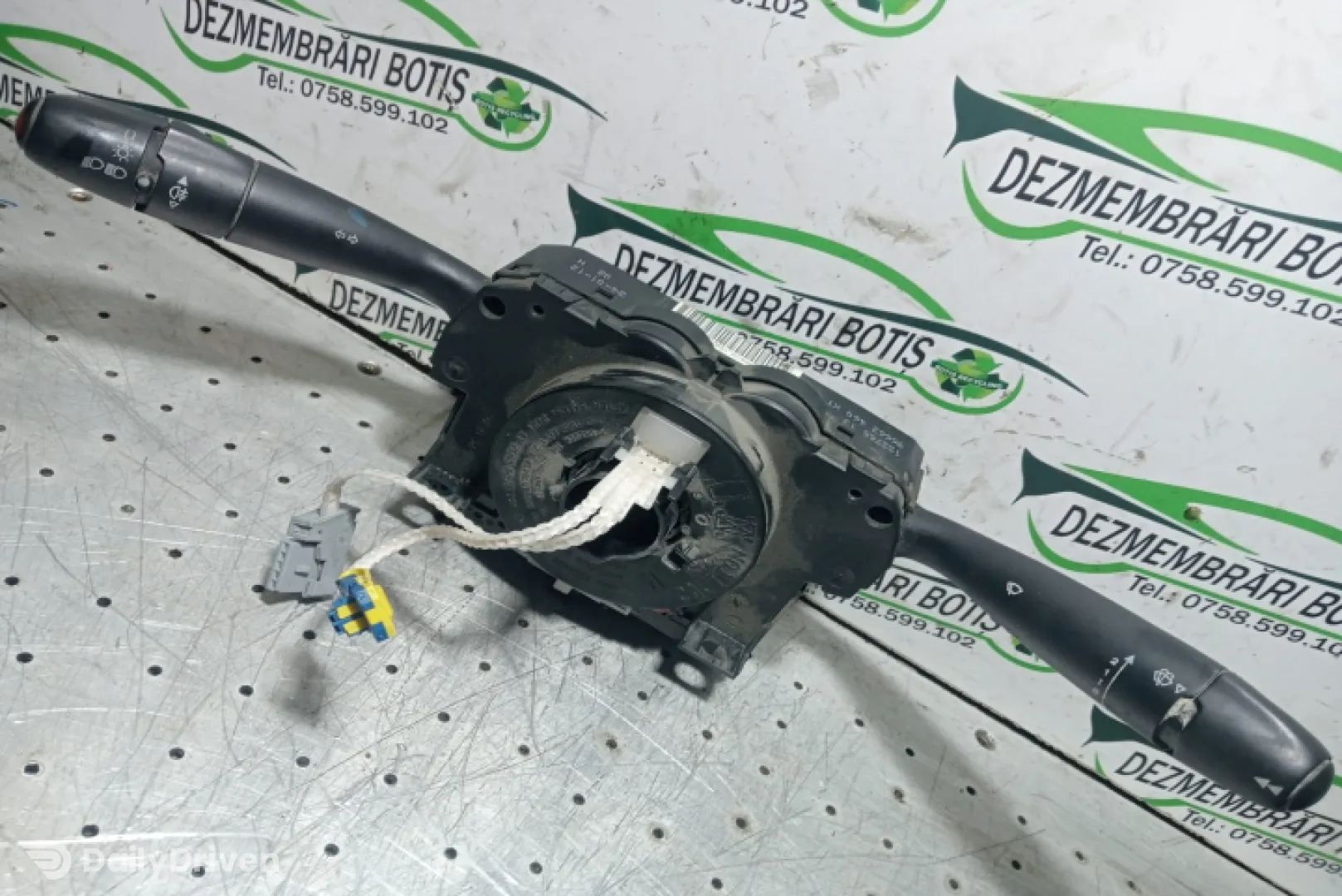 Maneta semnalizare Citroen Berlingo 2 [2008 - 2012] Minivan 1.6 HDi MT (75 hp)