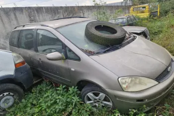Trager / Calandru Ford Galaxy  [facelift] [2000 - 2006] Minivan 1.9 TDi MT (115 hp)