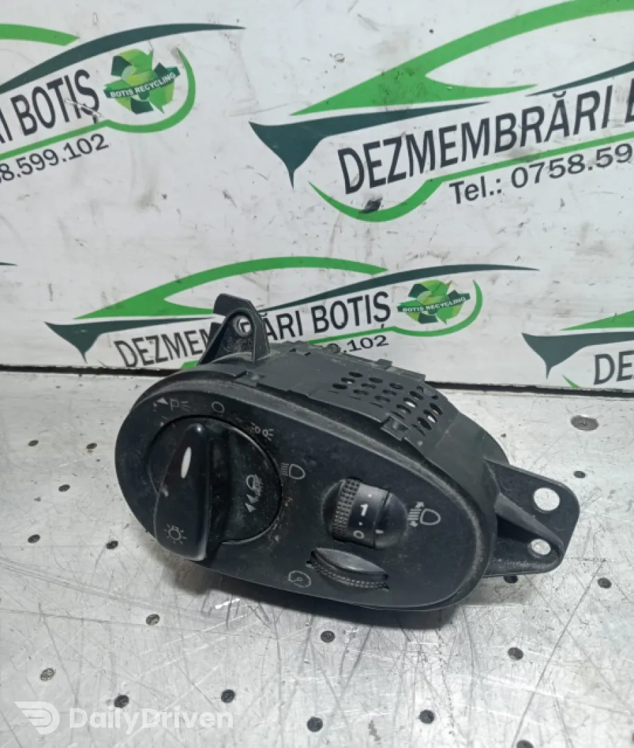 Comutator faruri Ford Focus  [1998 - 2004] Hatchback 3-usi 1.6 MT (101 hp)