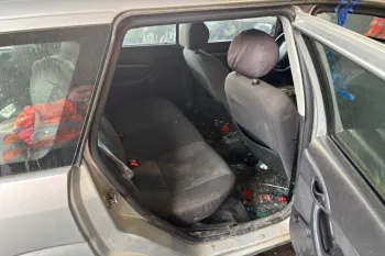 Trager / Calandru +Intaritura bara fata Ford Focus  [1998 - 2004] wagon 5-usi 1.6 MT (101 hp)