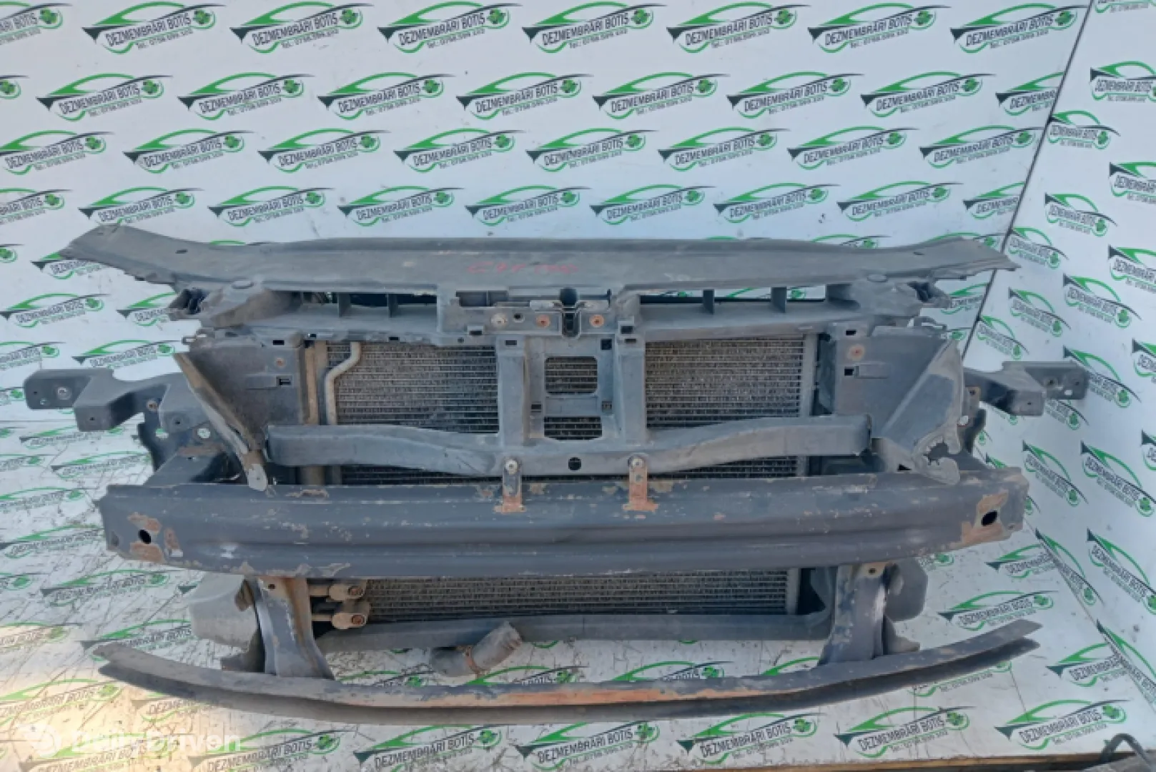 Trager / Calandru + Radiator Apa / Clima / intaritura  Volkswagen VW Passat B6 [2005 - 2010] wagon 5-usi 2.0 TDI MT (140 hp)