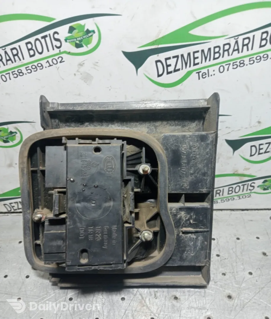 Stop Stanga pe haion Volkswagen VW Passat B3 [1988 - 1993] wagon