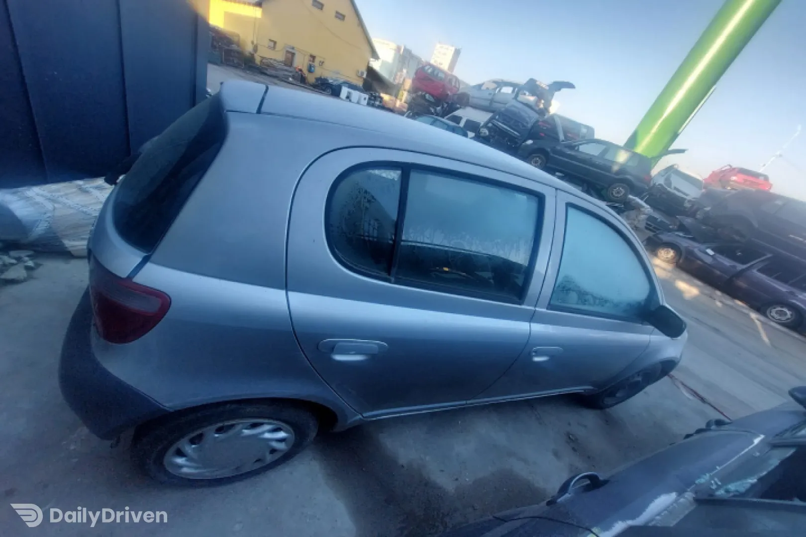 Broasca usa fata dreapta Toyota Yaris P1 [1999 - 2003] Hatchback 5-usi 1.0 MT (68 hp)