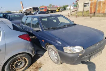Dezmembram Ford Escort 6 [1995 - 2000] Sedan 1.3 MT (60 hp)