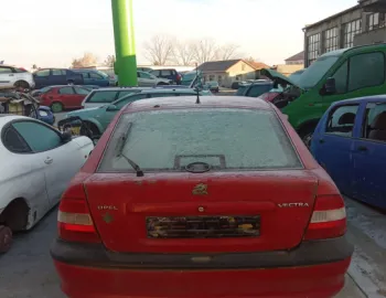 Dezmembram Vauxhall Vectra B [1995 - 2003] Sedan