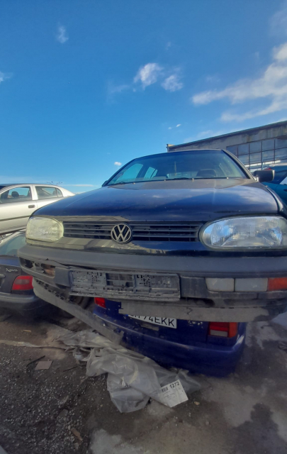 Dezmembram Volkswagen VW Golf 3 [1991 - 1998] Hatchback 5-usi 1.4 5MT (60 hp)