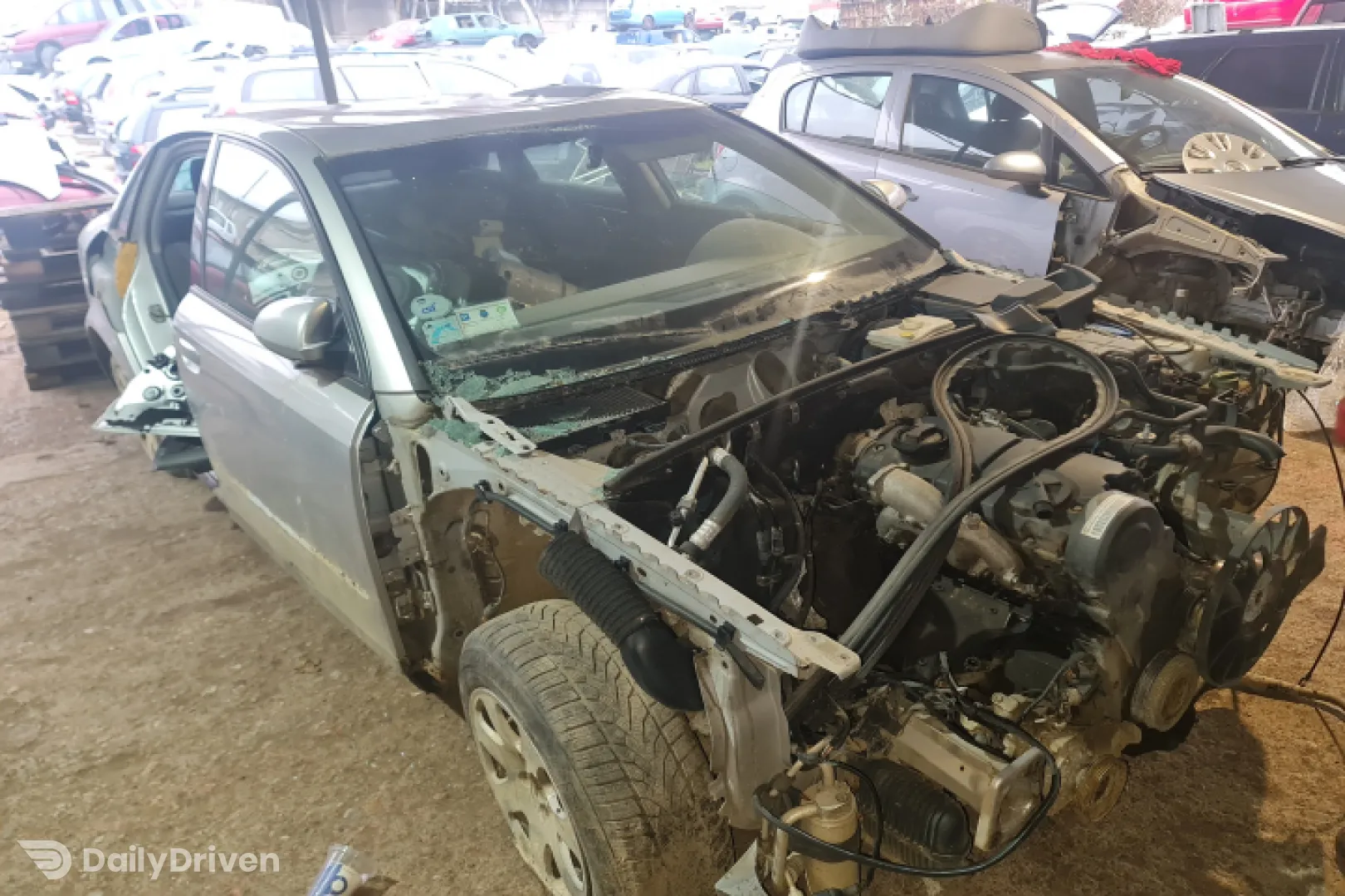 Dezmembram Audi A4 B6 [2000 - 2005] Sedan 1.9 TDI 5MT (130 hp)