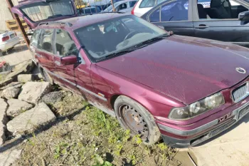Dezmembram BMW Seria 3 E36 [1990 - 2000] Touring wagon 318tds MT (90 hp)