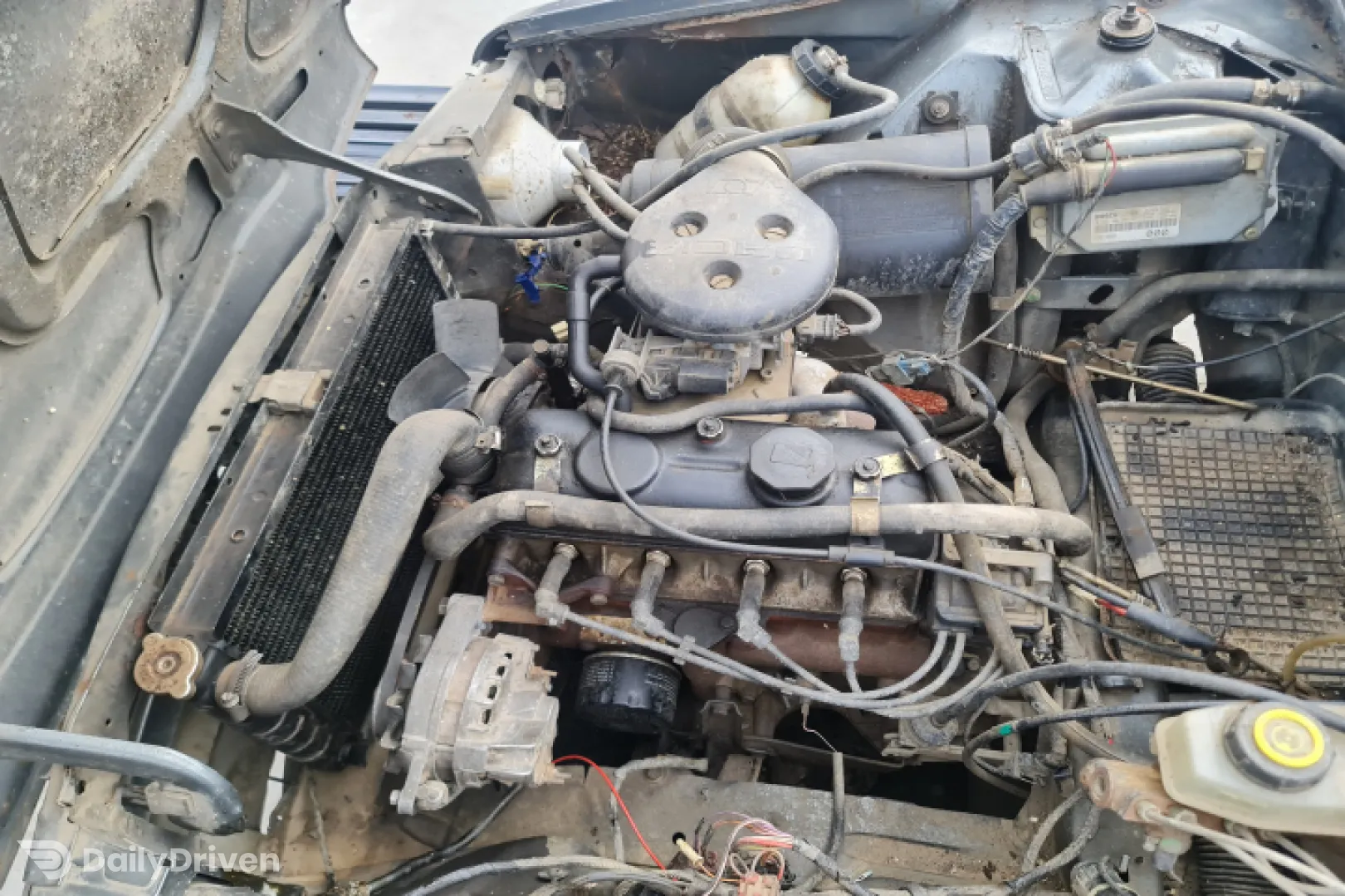 Dezmembram Dacia 1310 3 [1998 - 2004] Sedan 1.4 MT (63 hp)