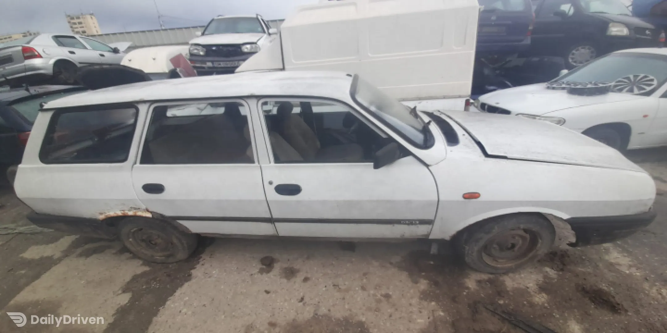 Dezmembram Dacia 1310 3 [1998 - 2004] wagon