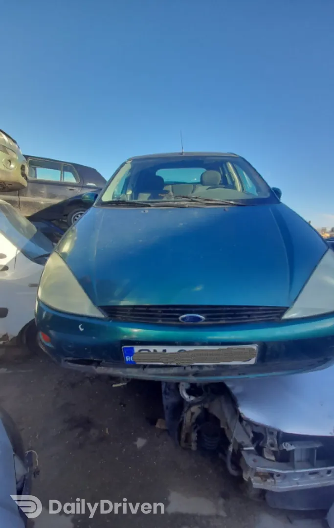 Dezmembram Ford Focus  [1998 - 2004] Hatchback 5-usi 1.8 MT TDDi (90 hp)