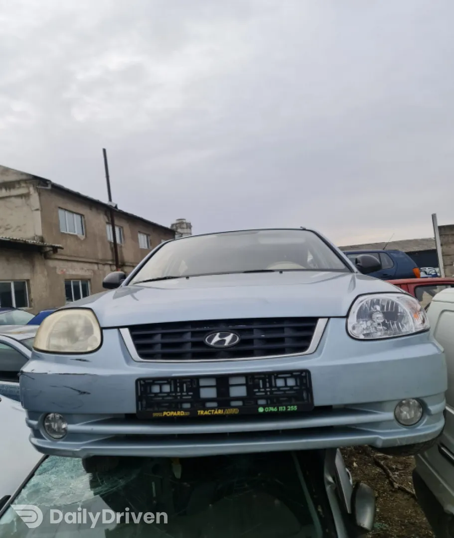Dezmembram Hyundai Accent LC [facelift] [2002 - 2006] Sedan 1.3 MT (75 hp)