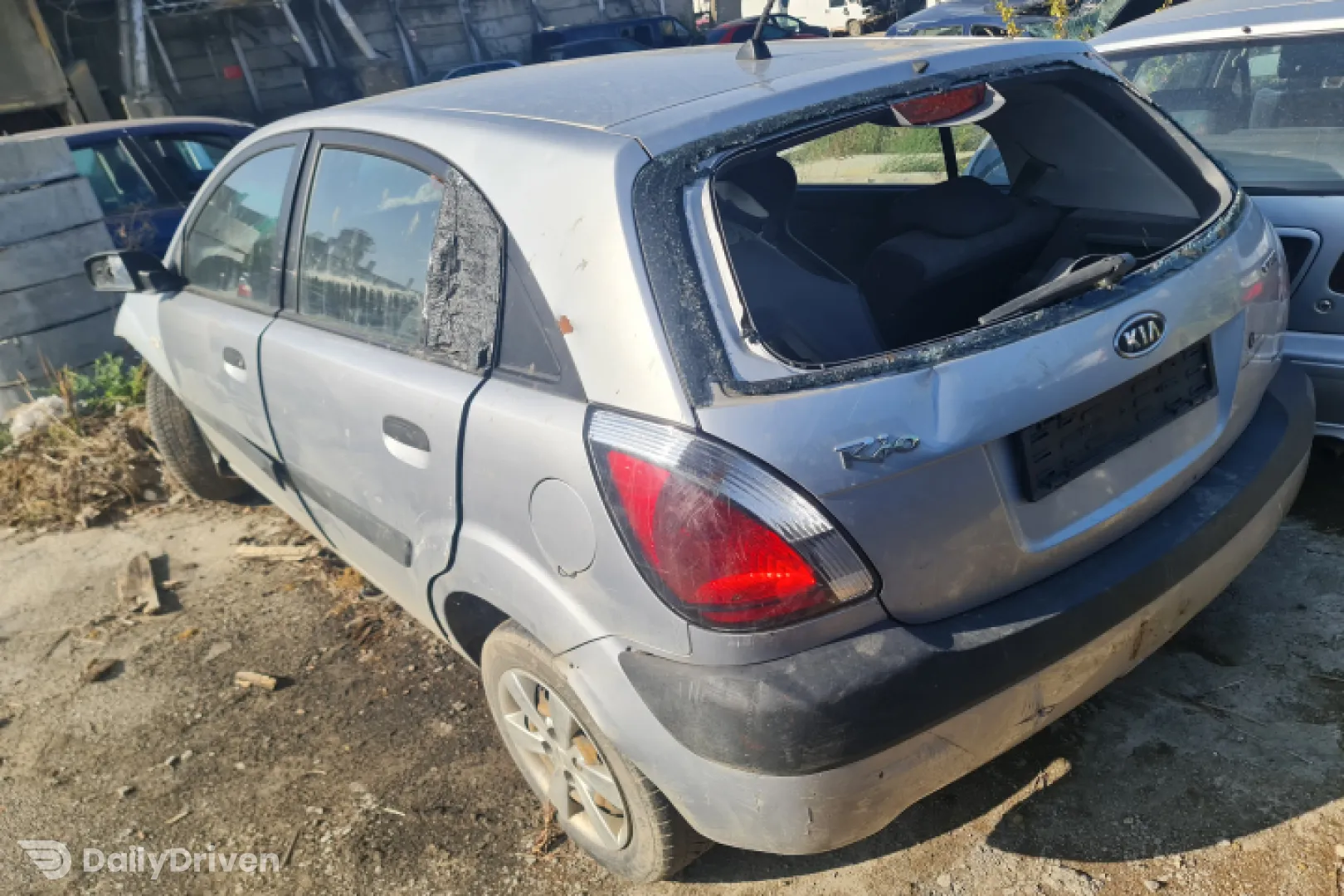 Dezmembram Kia Rio 2 [2005 - 2009] Hatchback 1.5 CRDi MT (110 hp)