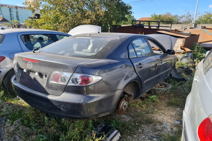 Dezmembram Mazda 6 GG [2002 - 2005] Liftback 2.0 MT (141 hp)