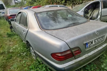 Dezmembram Mercedes-Benz E-Class W210/S210 [facelift] [1999 - 2002] Sedan E 200 Kompressor MT (163 hp)