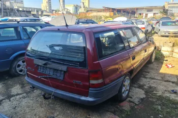 Dezmembram Opel Astra F [1991 - 1994] wagon 1.6 MT (71 hp)