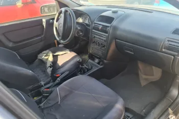 Dezmembram Opel Astra G [1998 - 2009] Hatchback 5-usi 2.0 DTI MT (101 hp)