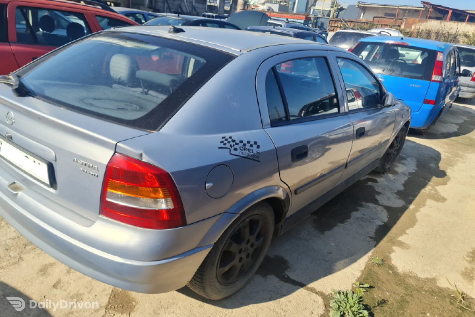 Dezmembram Opel Astra G [1998 - 2009] Hatchback 5-usi 2.0 DTI MT (101 hp)