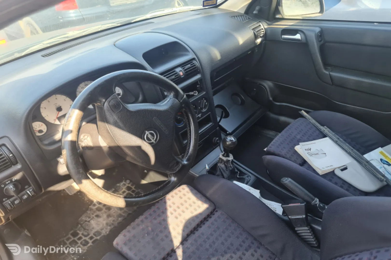 Dezmembram Opel Astra G [1998 - 2009] wagon 5-usi 1.6 MT (75 hp)