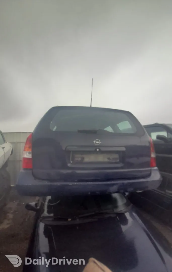 Dezmembram Opel Astra G [1998 - 2009] wagon 5-usi 1.7 DTi MT (75 hp)