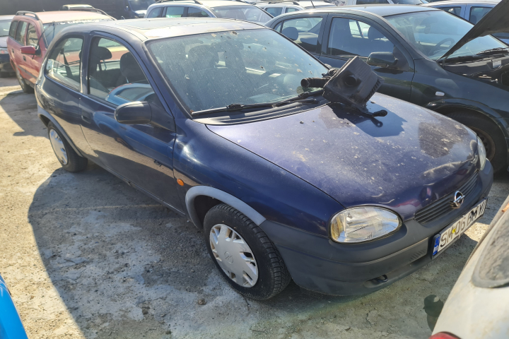 Dezmembram Opel Corsa B [facelift] [1997 - 2000] Hatchback 3-usi 1.0 MT (54 hp)