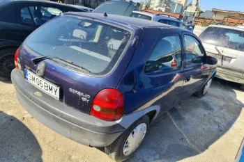 Dezmembram Opel Corsa B [facelift] [1997 - 2000] Hatchback 3-usi 1.0 MT (54 hp)