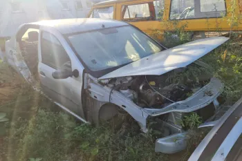 Dezmembram Dacia Logan  [2004 - 2008] Sedan 1.5 D MT (70 hp)