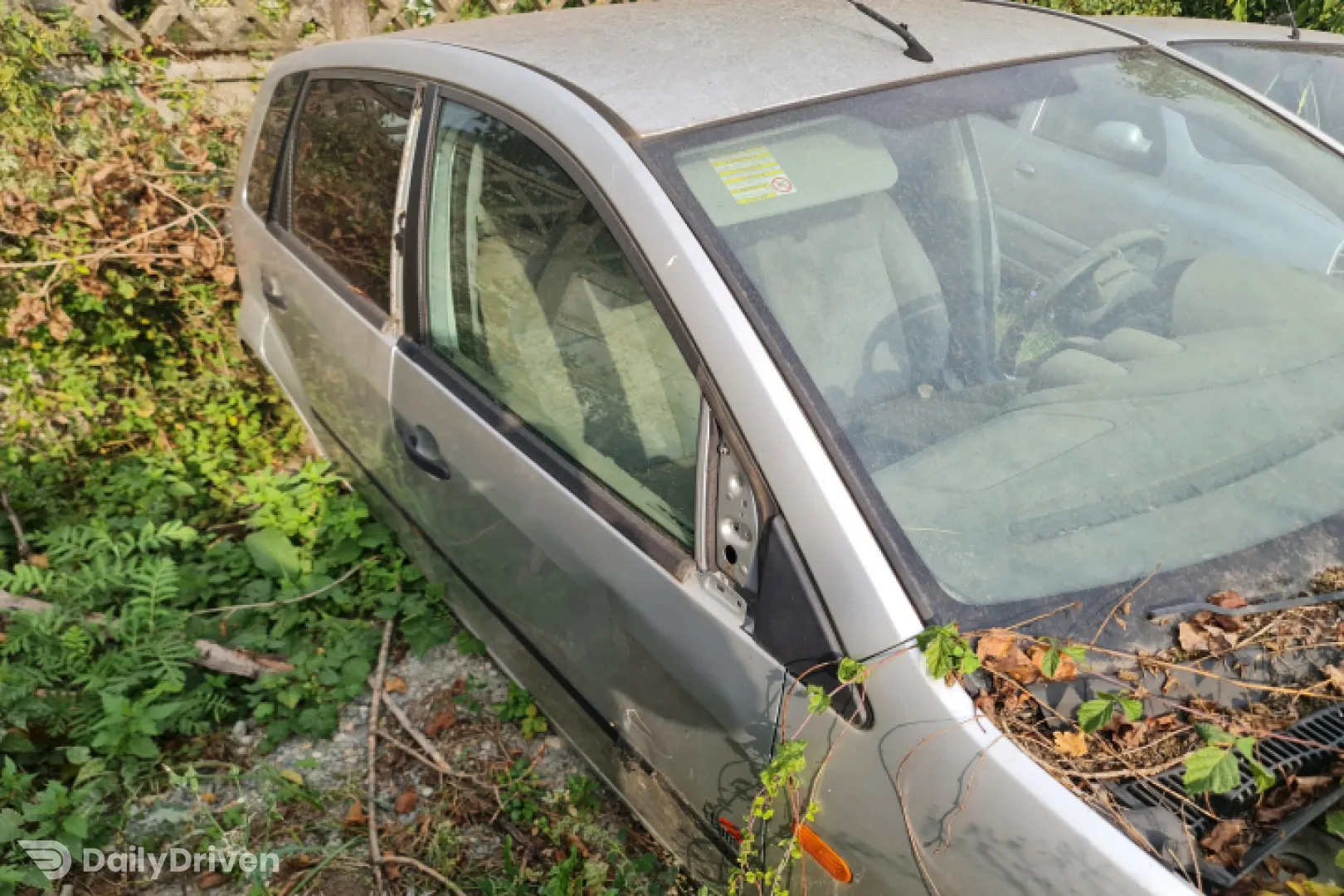 Dezmembram Ford Fiesta 5 [2001 - 2007] Hatchback 5-usi 1.4 TDCi Durashift (68 hp)