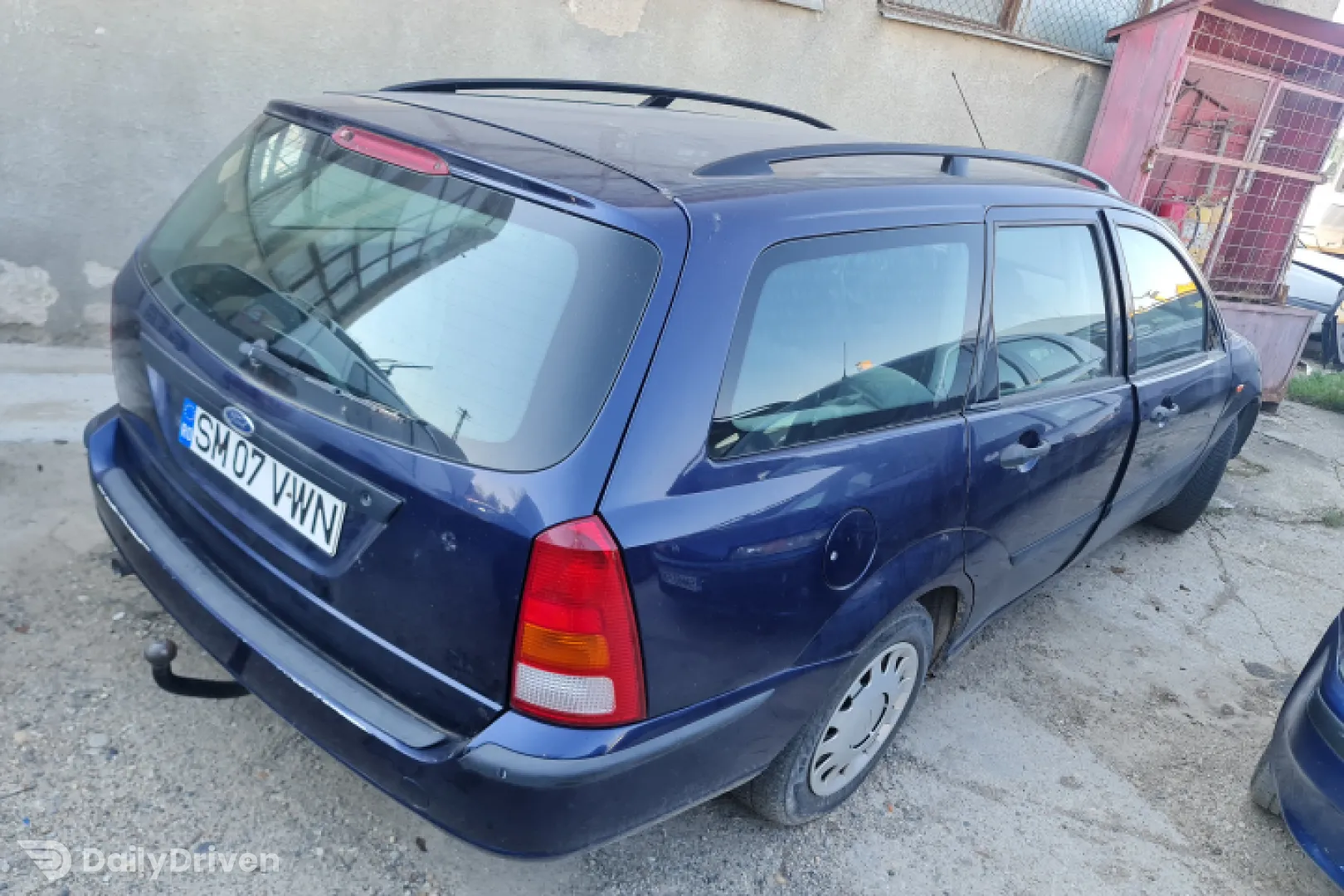 Dezmembram Ford Focus  [1998 - 2004] wagon 5-usi 1.6 MT (101 hp)