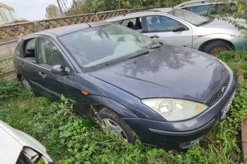 Dezmembram Ford Focus  [1998 - 2004] wagon 5-usi 1.6 MT (101 hp)