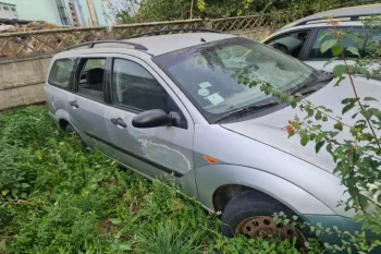 Dezmembram Ford Focus  [1998 - 2004] wagon 5-usi 1.6 MT (101 hp)