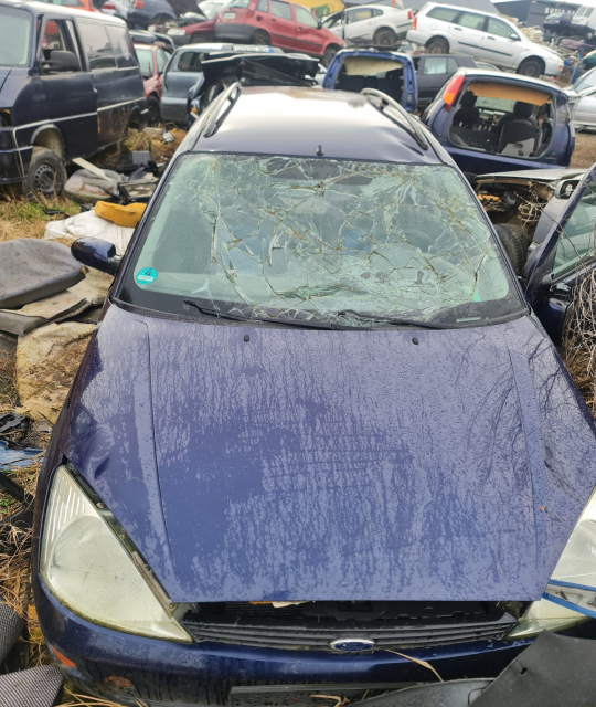 Dezmembram Ford Focus  [1998 - 2004] wagon 5-usi 1.6 MT (101 hp)