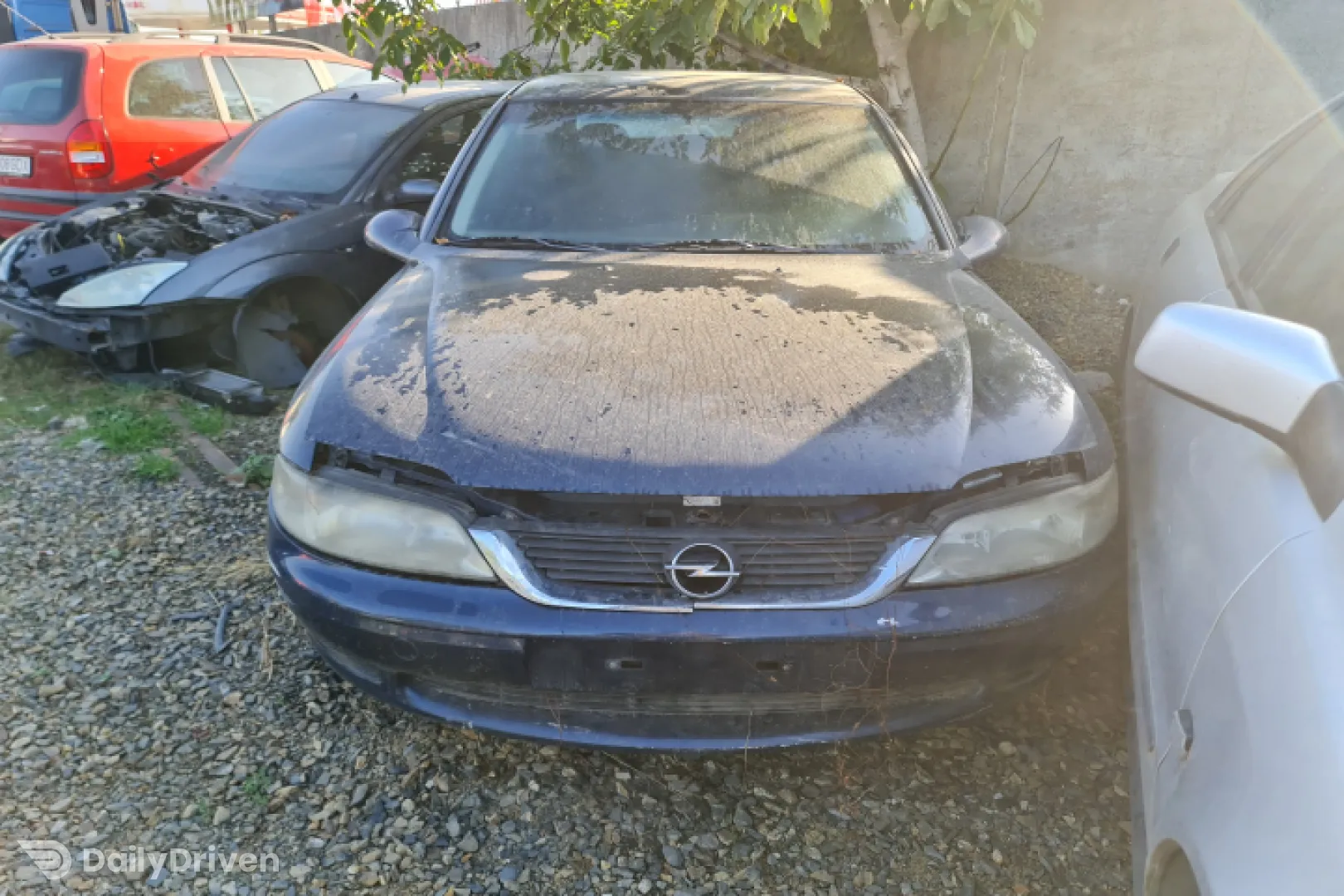 Dezmembram Opel Vectra B [facelift] [1999 - 2002] Sedan 4-usi 2.0 DTI MT (101 hp)