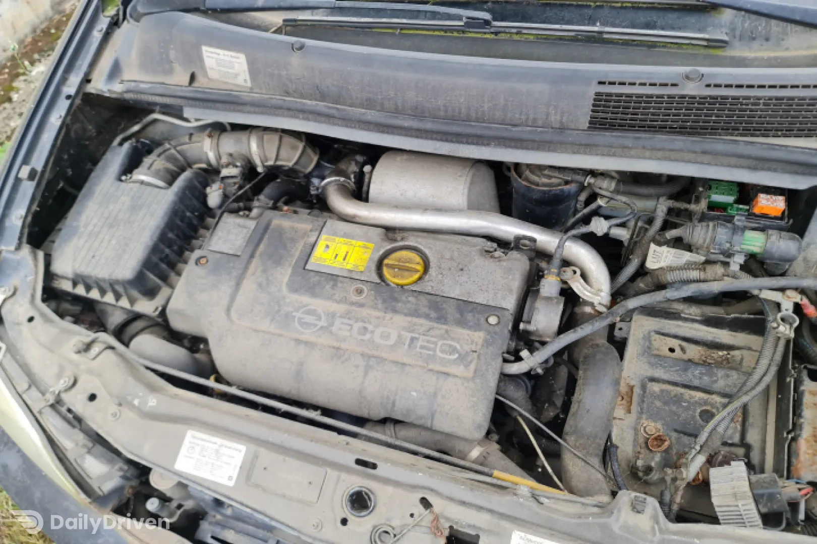 Dezmembram Opel Zafira A [1999 - 2003] Minivan 5-usi 2.0 DTI MT (101 hp)