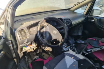 Dezmembram Opel Zafira A [1999 - 2003] Minivan 5-usi 2.0 DTI MT (101 hp)