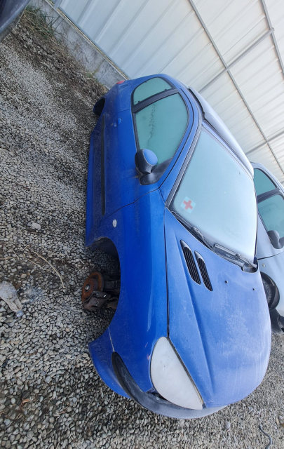 Dezmembram Peugeot 206  [1998 - 2003] Hatchback 3-usi 1.1 MT (60 hp)